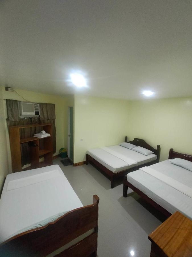 Edgar'S Guest House 몰볼 외부 사진