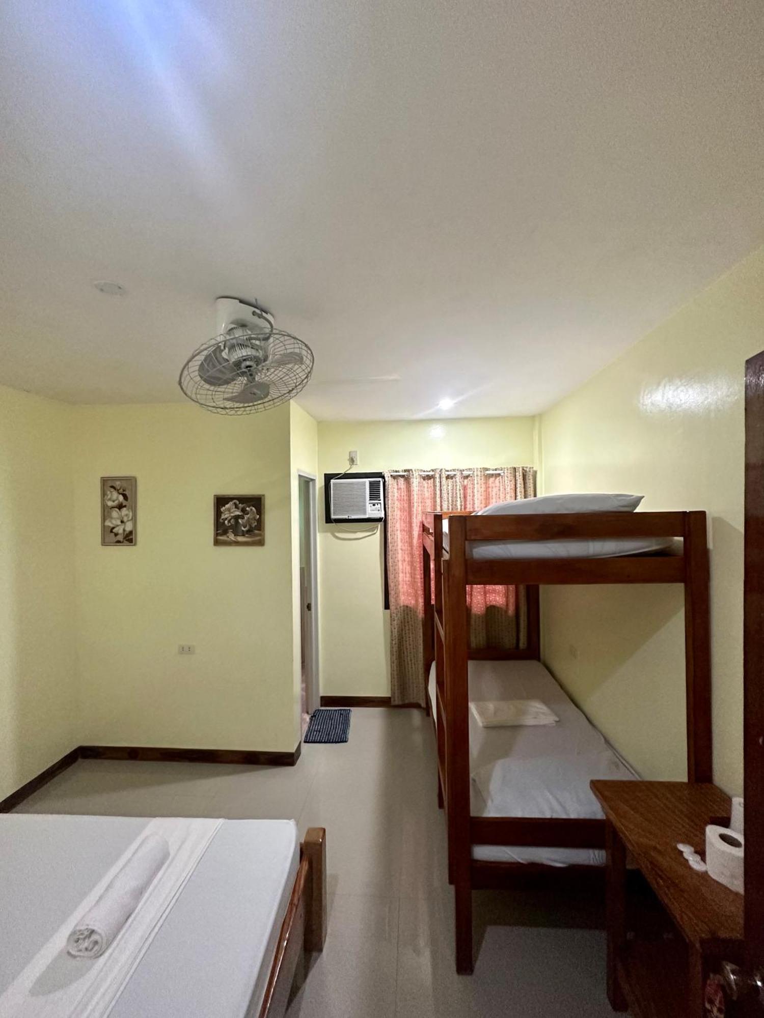 Edgar'S Guest House 몰볼 외부 사진
