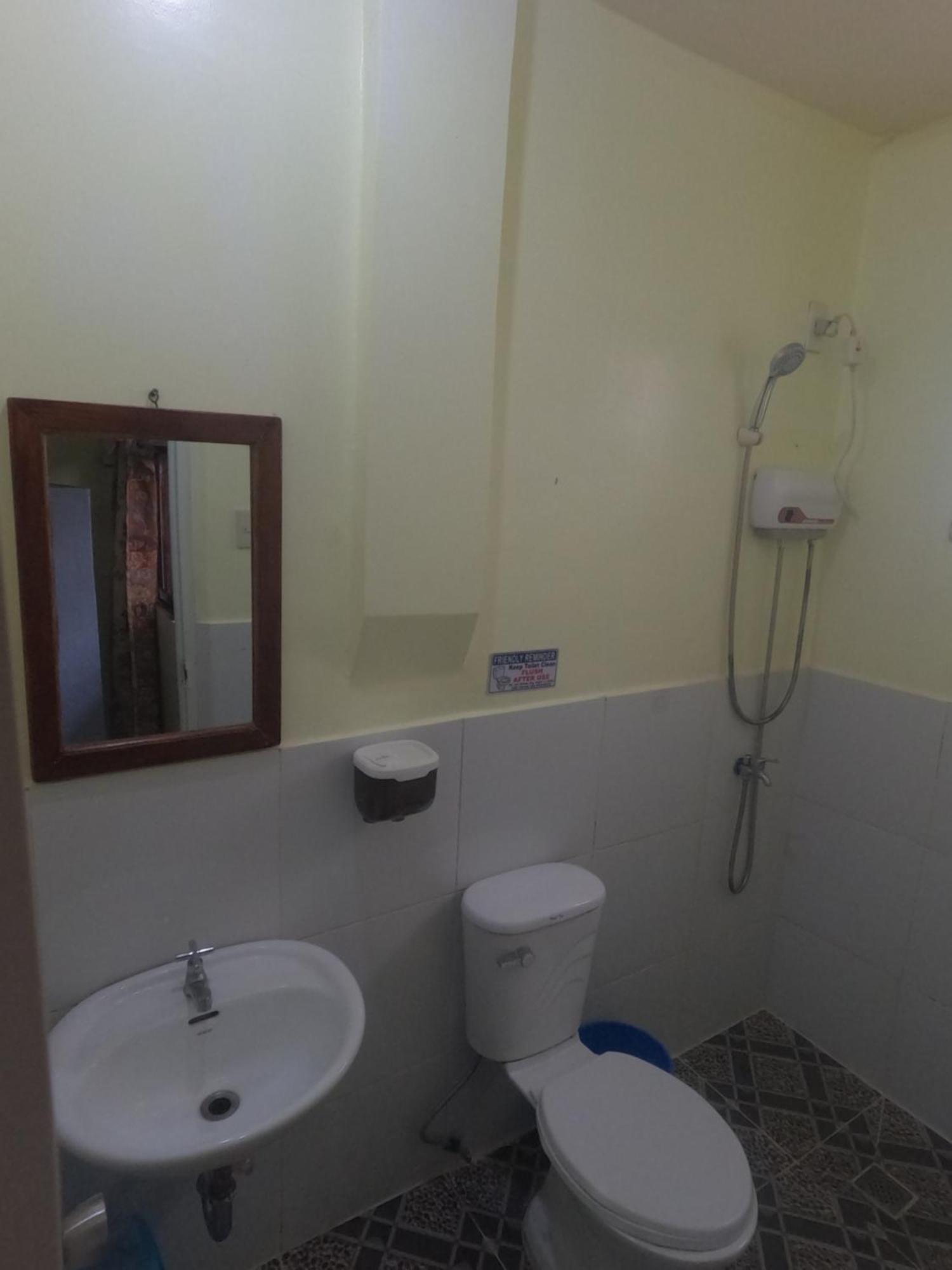 Edgar'S Guest House 몰볼 객실 사진